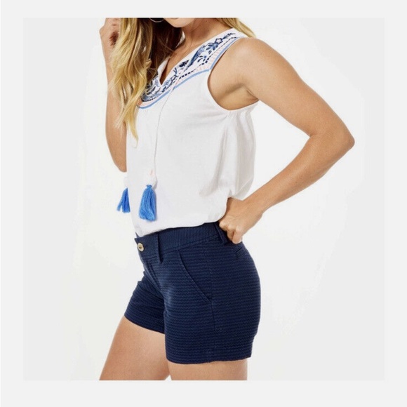 Lilly Pulitzer Callahan short / size 8 / true navy - Picture 8 of 9